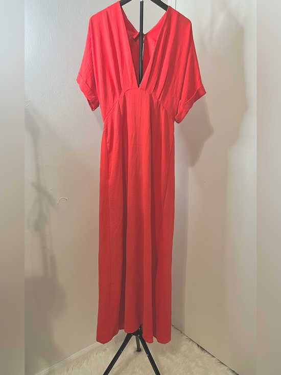 Dresses & Skirts - Coral Maxi Dress Deep V Flowy Resort Vacation Summer Dress